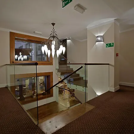 Apart Otel Dworek Bawarski